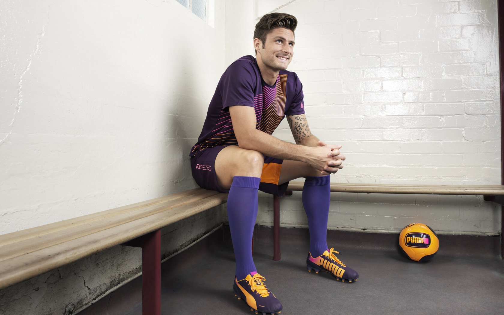 俱乐部整合青训资源创建“青少年运动+生活”融合生态链